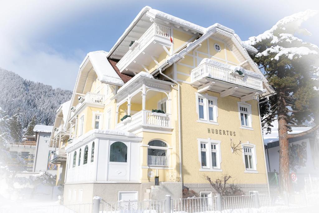 Hotel Garni Hubertus-Nostalgie & Charme Fulpmes Esterno foto